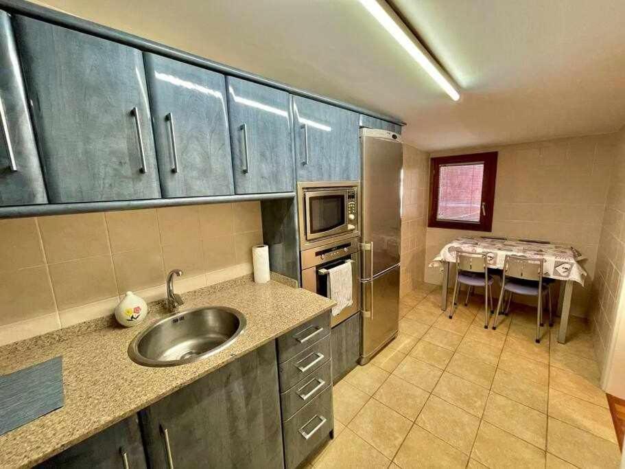 Andra Mari Etxea Apartamento En Parte Antigua Bermeo Exterior photo