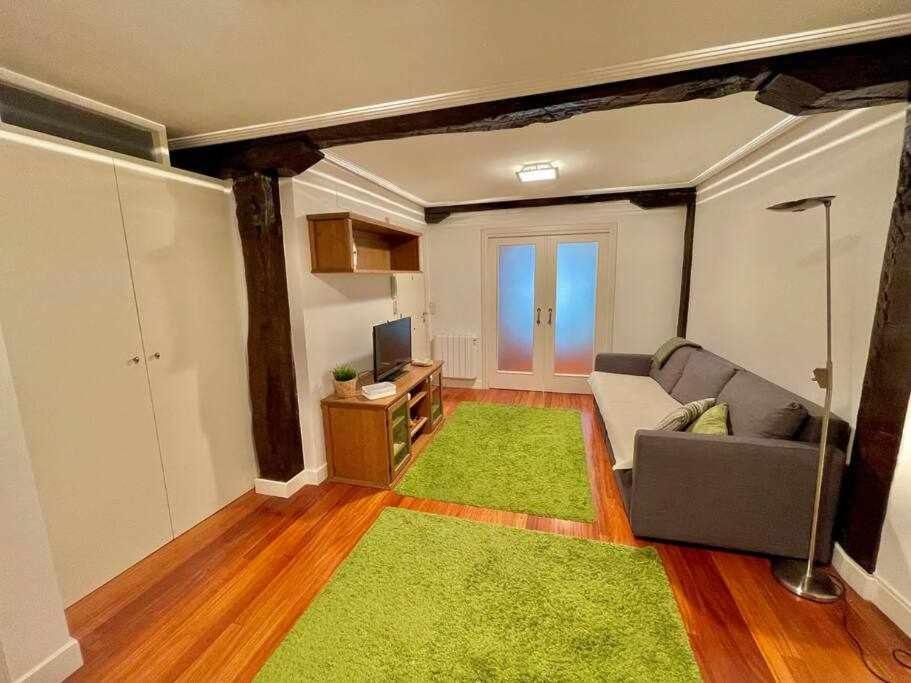 Andra Mari Etxea Apartamento En Parte Antigua Bermeo Exterior photo