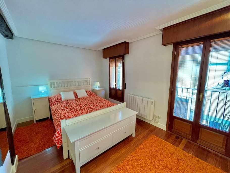 Andra Mari Etxea Apartamento En Parte Antigua Bermeo Exterior photo